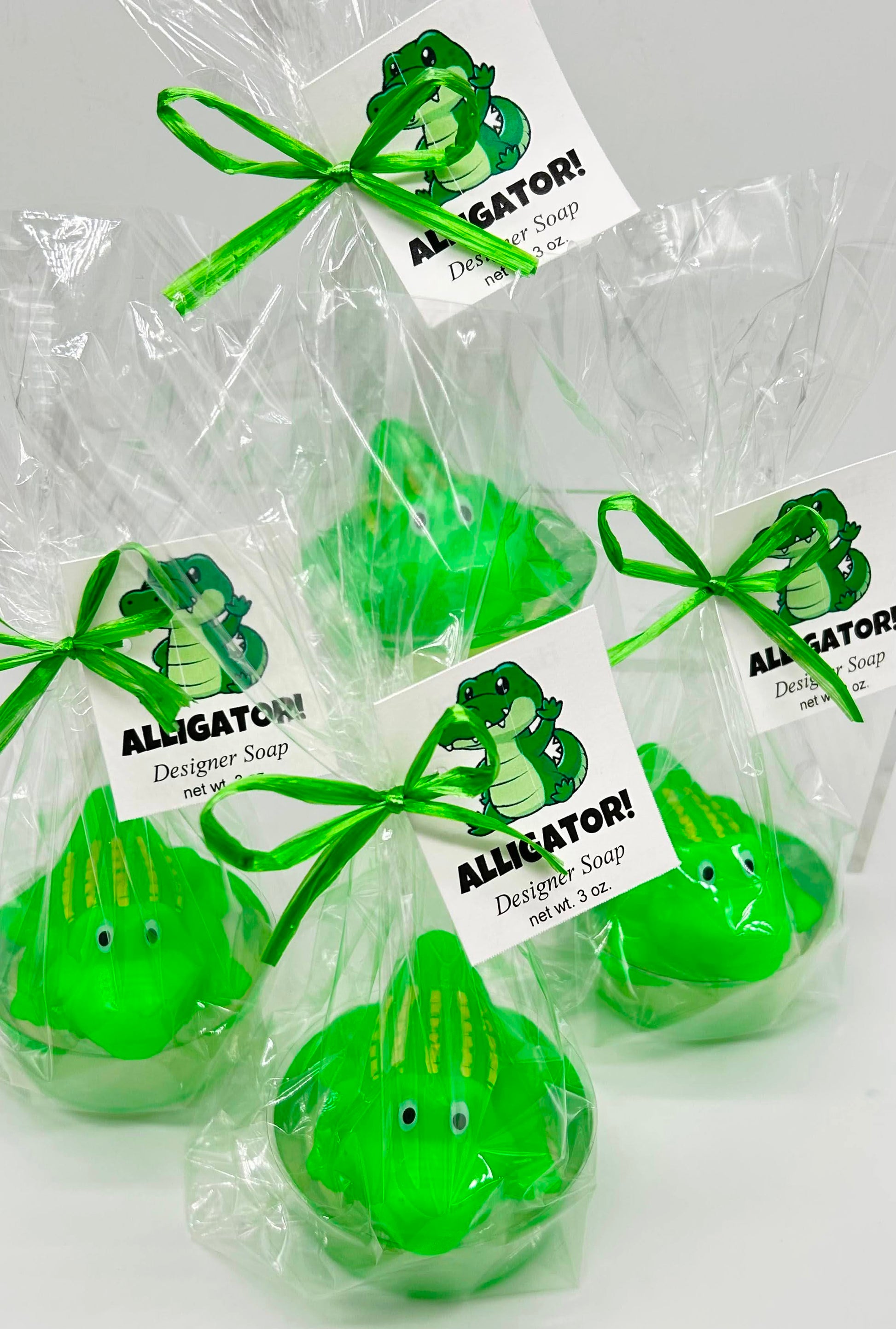 alligator toy in soaps group with tag